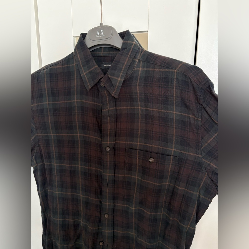 Banana Republic Untucked Crinkle Flannel Slim Fit Men's Shirt- Medium
